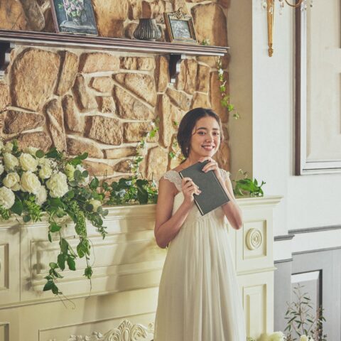 初めての婚活パーティーで好印象を狙う！30代女性の服装＆会話のコツ